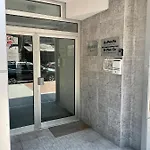 Gallery Center *